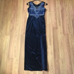 Custom tailor velvet dress